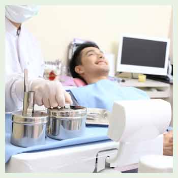 歯科医院での定期メインテナンス